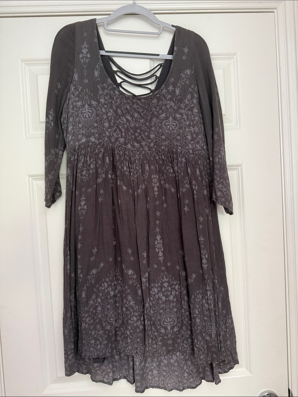 O'Neill Charcoal Floral Scoop-Neck Long Sleeve Dress with Strappy Back